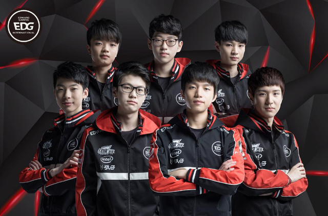 就因膝伤进 就因膝伤进