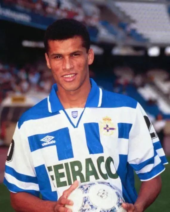 右边突破 右边突破